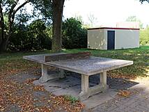 Spielplatz Mönchhagen - Tischtennisplatte