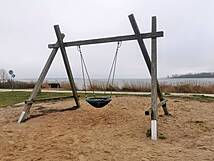Spielplatz »Am Haff« in Rerik - Nestschaukel