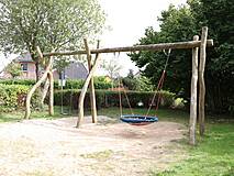 Spielplatz Fliederweg Rövershagen - Schaukel, Nestschaukel
