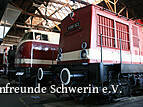 Mecklenburgisches Eisenbahn- und Technikmuseum Schwerin - Diesellokomotiven V180 118 und V100 143
