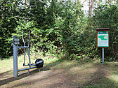 Fitnessgeräte im Plauer Heilwald -