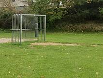 Spielplatz am Burgwall in Plau am See - Bolzplatz