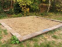 Spielplatz am Burgwall in Plau am See - Sandkasten