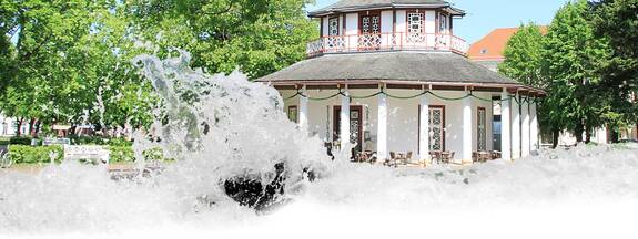 Bad-Doberan: Weißer Pavillon