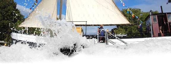 Insel Rügen: ehemaliges Mönchguter Museum -  Museumsschiff Luise