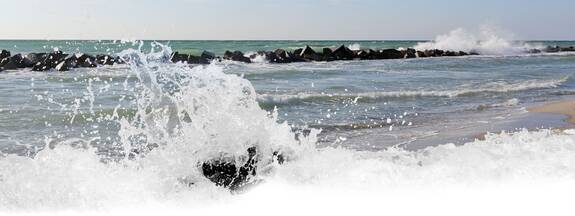 Ostsee: Küstenschutzbauten