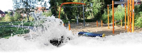 Plau am See: Calisthenics-nlage im Burgpark