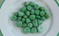 Erbsen aus Salzteig selbst herstellen